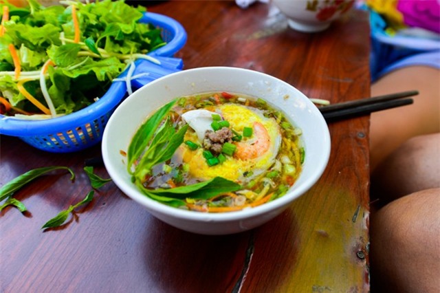 Một ngày khám phá 'hoang đảo Robinson'