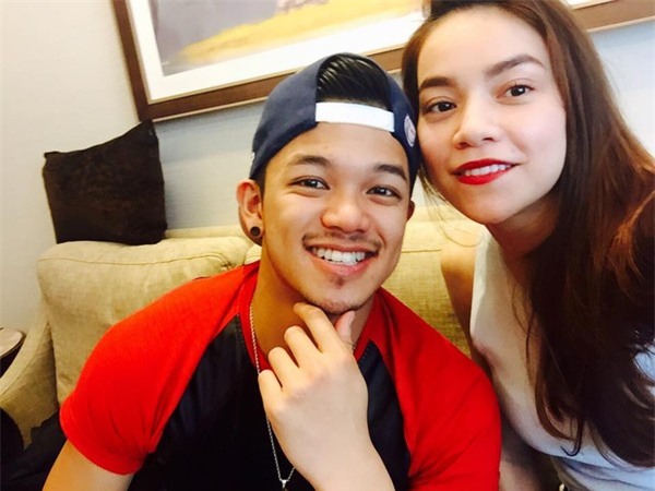 Sao Việt chọn màu son gì cho những hoạt động thường ngày