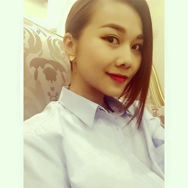 Sao Việt chọn màu son gì cho những hoạt động thường ngày