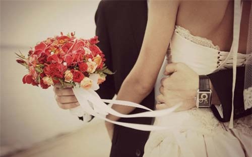 Hôn nhân với đàn bà: Được ăn cả, ngã về không - 2