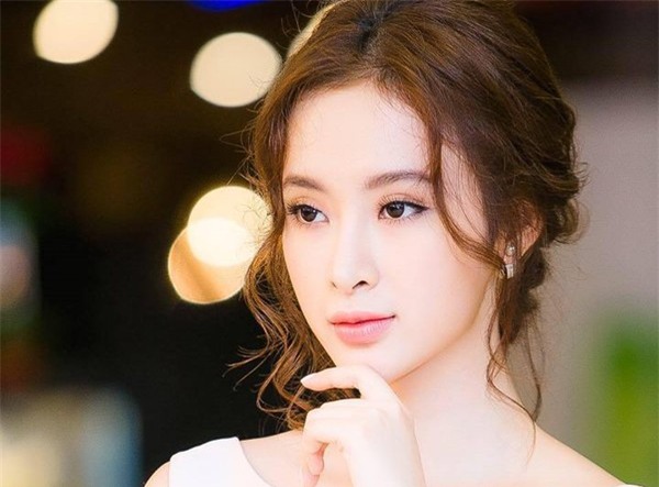 Angela Phương Trinh