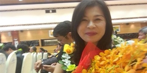 nữ đại gia, doanh nhân, trà ô long, Lâm Đồng, Hà Linh, Trung Quốc, nữ-đại-gia, doanh-nhân, trà-ô-long, Lâm-Đồng, Hà-Linh, Trung-Quốc,