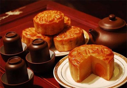 ong noi suyt chet vi an banh chau gai lam theo cong thuc tren mang hinh anh 1