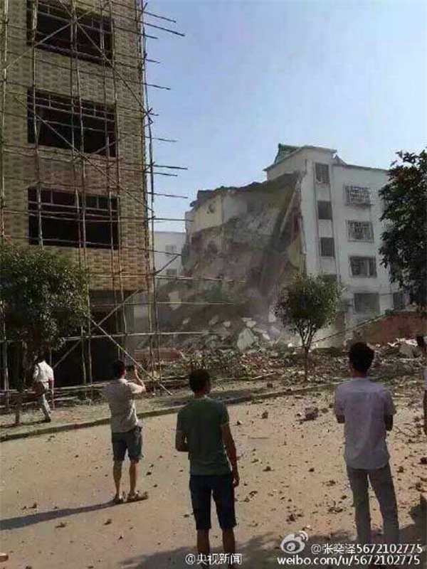 hien truong vu no bom lien tiep tai hang chuc dia diem o tq hinh anh 4