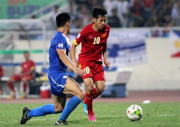 Văn Quyết, V.League, HLV Miura, ĐTVN