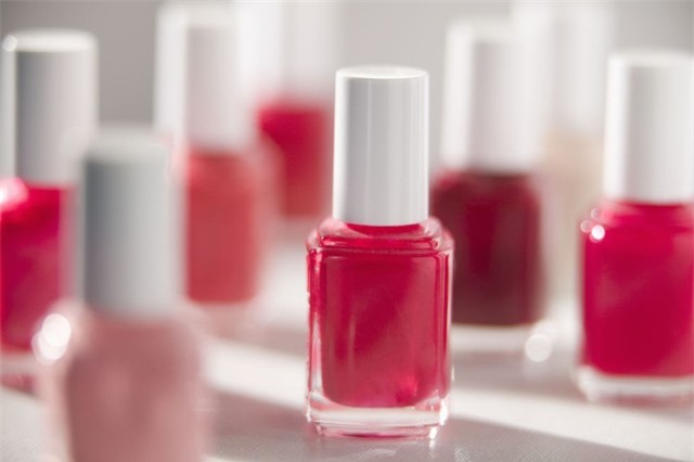 7 vật dụng không bao giờ được cất trong phòng tắm - 7