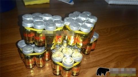 mật gấu, tê giác, thần dược, chữa bệnh, quý ông, thịt chó, mật chó, mật-gấu, tê-giác, thần-dược, chữa-bệnh, quý-ông, thịt-chó, mật-chó,