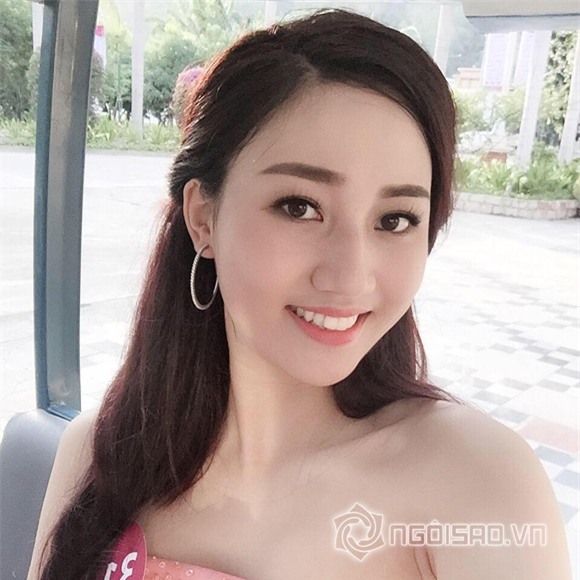 Ngắm loạt ảnh cũ đời thường của 2 Á hậu Hoàn vũ Việt Nam 2015 3