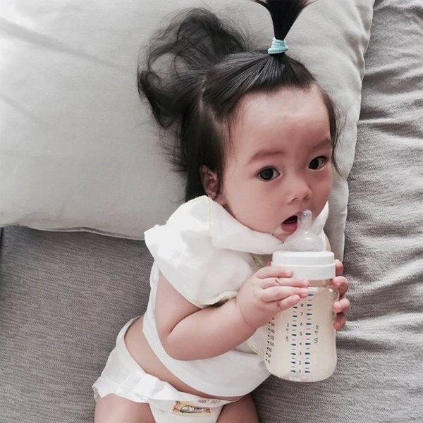 fan-me-met-truoc-ve-de-thuong-cua-con-gai-doan-trang-40e56