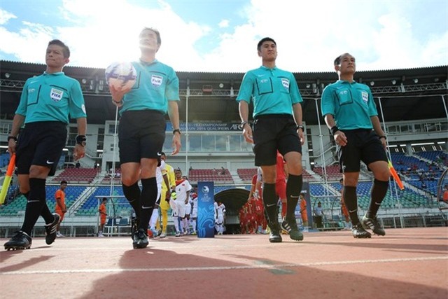 Tổ trọng tài điều khiển trận đấu giữa U19 Việt Nam vs Đông Timor.