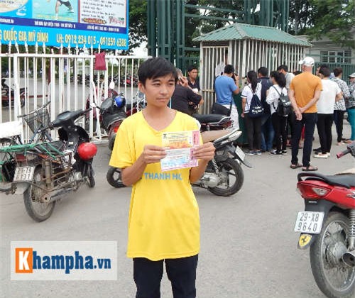 Đìu hiu người mua vé xem ĐT Việt Nam-Thái Lan - 4