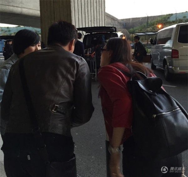 Giật mình ngắm tượng sáp xấu xí của Phạm Băng Băng - 16