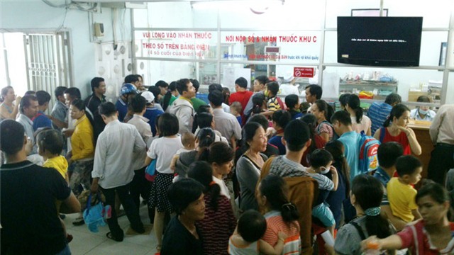 sốt xuất huyết, Nhi Đồng 1, Nhi Đồng 2