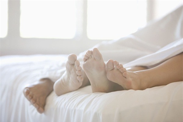 Bạn có thể giảm cân khi “yêu” như thế nào?