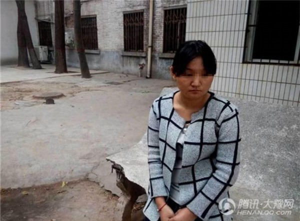 Người mẹ đáng trách của Tân Di. Chắc chắn cô ta sẽ phải chịu một hình phạt thích đáng vì những gì đã gián tiếp gây ra cho con.