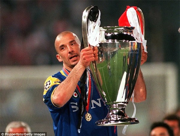 vialli-0d86f