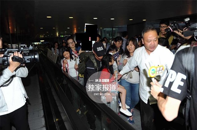 Tài tử cho biết anh nóng lòng đến đám cưới của bạn thân còn hơn cả đám cưới chính mình.