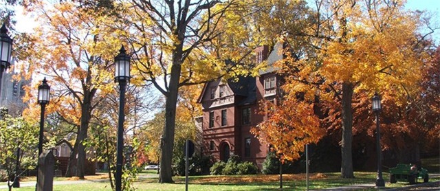 Những đại học đẹp nhất nước Mỹ vào mùa thu
