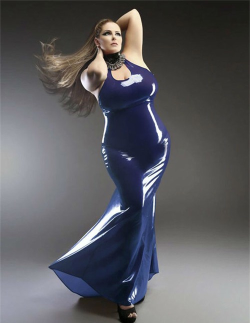 Mẫu béo xinh đẹp từng bị kỳ thị vì vòng 1 quá lớn - 3