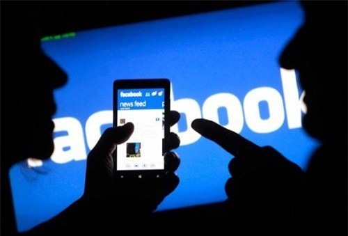 Facebook, Apple, Google, dữ liệu người dùng, quảng cáo, bán rau