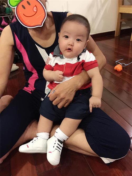 Lần đầu ngắm ảnh cận mặt con trai Tâm Tít - 3