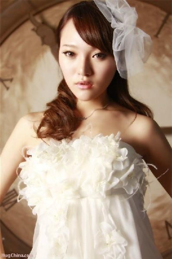 người mẫu, bán dâm, 3 đêm, 2 tỷ, Tôn Tịnh Nhã