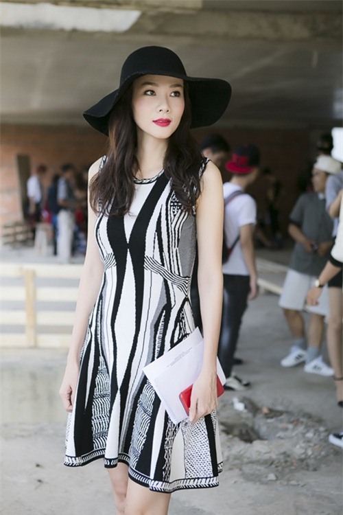 Quỳnh Chi động viên Midu giữa ồn ào tình cảm - 4