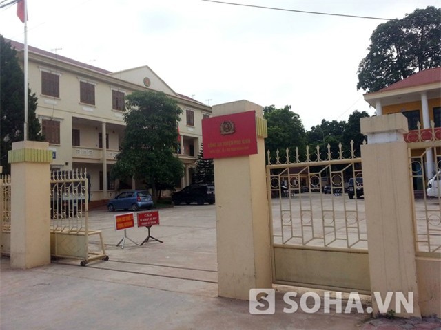 Trụ sở Công an huyện khá im lìm, PV liên hệ làm việc mấy lần thì đều nhận được câu trả lời lãnh đạo đi vắng hết.