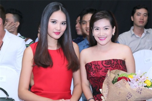 Anh Thơ ngày càng trẻ trung, sành điệu