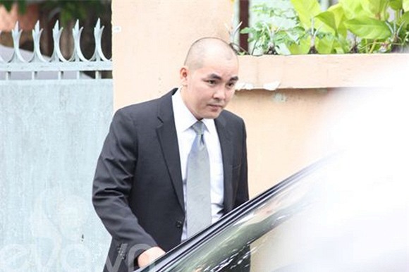 Anh trai sao Việt 13