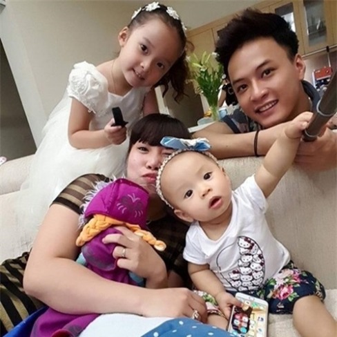 Mới đây, gia đình Hồng Đăng đón thêm công chúa thứ hai.