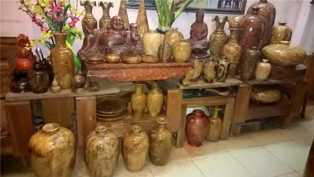 'viện trợ', dân tộc Tày, mua nhà, ôtô