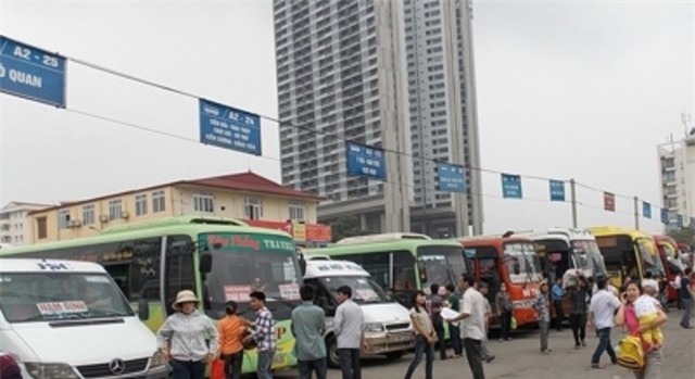 Bên trong bến xe khách Mỹ Đình. Ảnh: Tiền phong