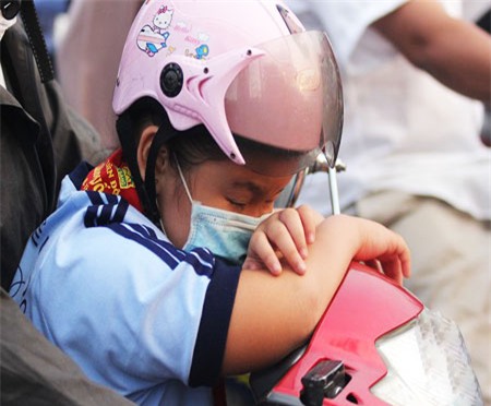 trẻ em, đến trường, ngủ gật, học sinh