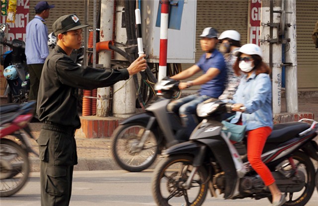 cảnh sát cơ động, ra quân, điểm nóng, ùn tắc giao thông