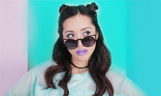 Những "người đẹp phấn son" gốc Á được ái mộ nhất - 3