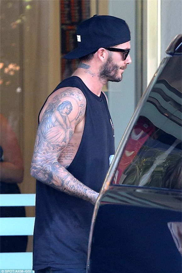 Vợ chồng Becks né tránh truyền thông 4