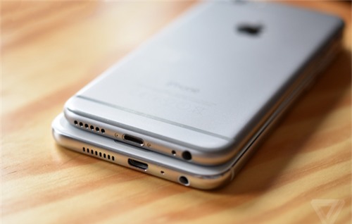 HTC, iPhone 6, One A9