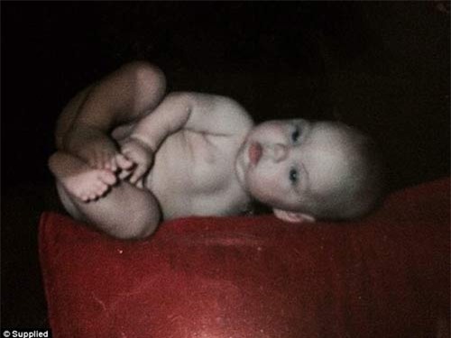 Con gái tìm bố đã 