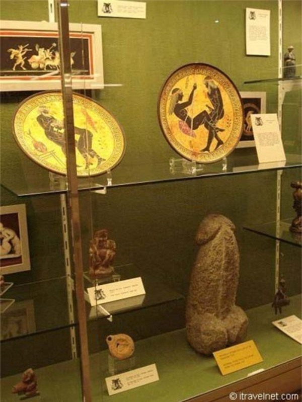 Tham quan những bảo tàng tình dục đông khách nhất thế giới