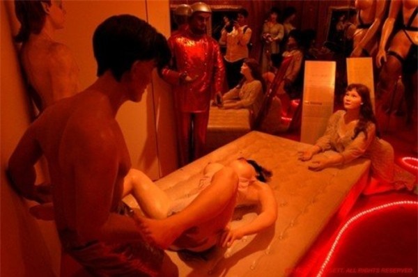 Tham quan những bảo tàng tình dục đông khách nhất thế giới