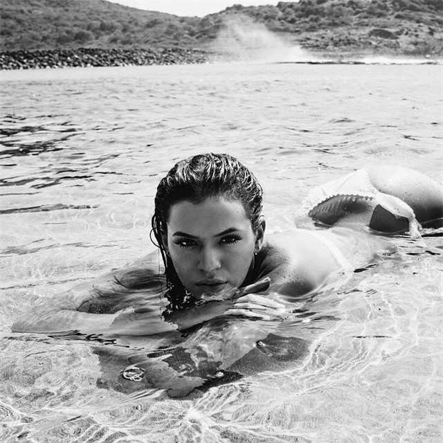 dúng hình truóc vẻ 