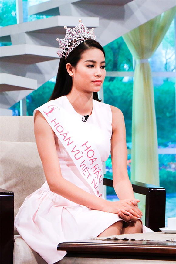 Hoa hậu Phạm Hương chuẩn bị học thạc sĩ 1