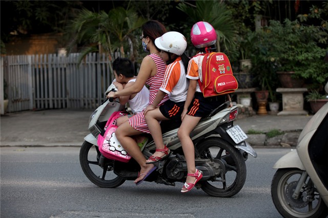 giao thông, tai nạn, trẻ em, treo tính mạng, xe máy, Hà Nội