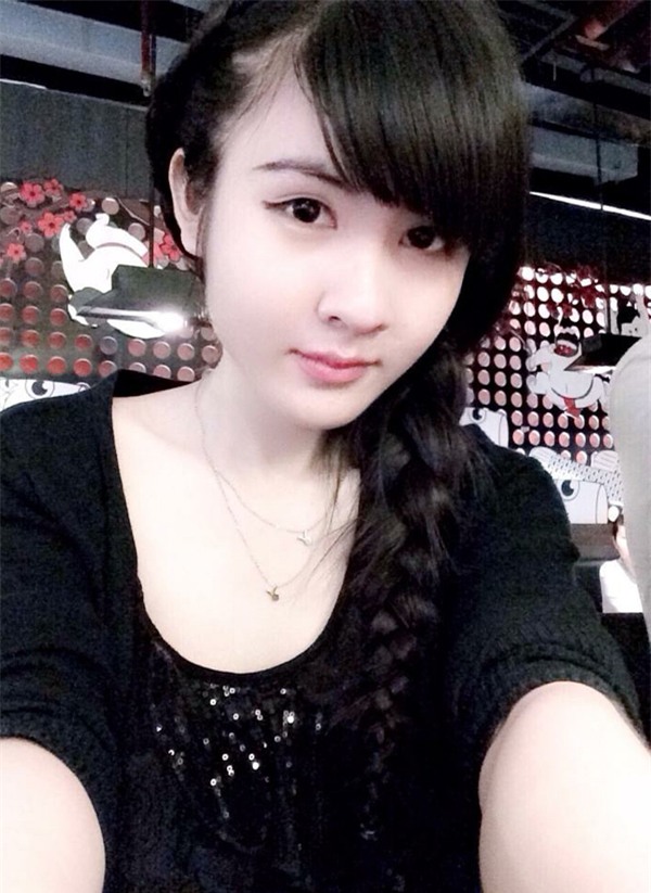 Nữ sinh 19 tuổi khởi nghiệp tay trắng mở công ty kinh doanh