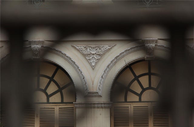 tòa  nhà 35 triệu usd, nhà cổ, biệt thự