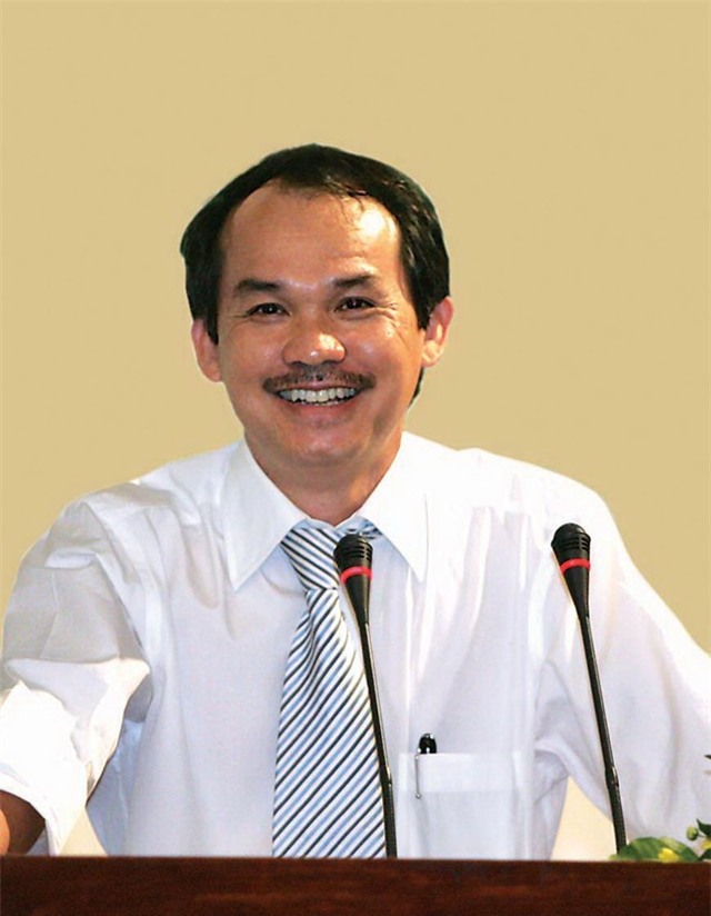 Hoàng Anh Gia Lai, Đoàn Nguyên Đức, bầu Đức, đại gia, nuôi bò, gia thế, Hoàng-Anh-Gia-Lai, Đoàn-Nguyên-Đức, bầu-Đức, đại-gia, nuôi-bò, gia-thế,