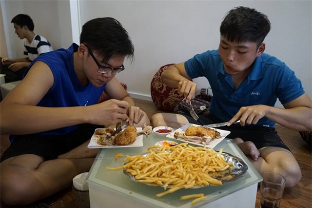 cuộc thi, ăn đùi gà, quảng bá, ăn-đùi-gà, quảng-bá, khoai-tây-chiên