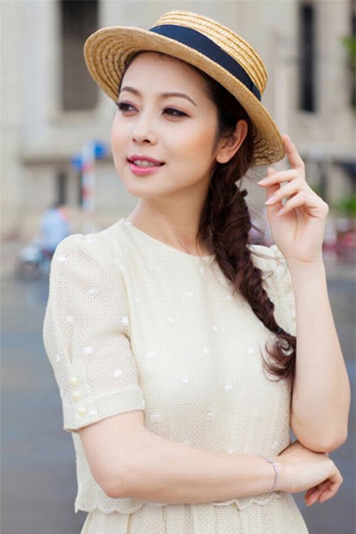 Jennifer Phạm và những kiểu tóc mùa thu đẹp mê hồn - 17