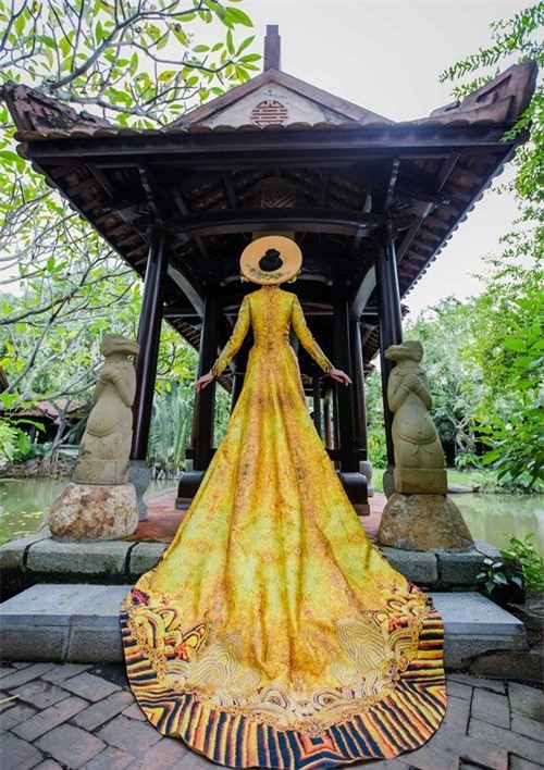 Thúy Vân, Miss International, 2015, Hoa hậu, Dân tộc, trang phục, vietnamnet